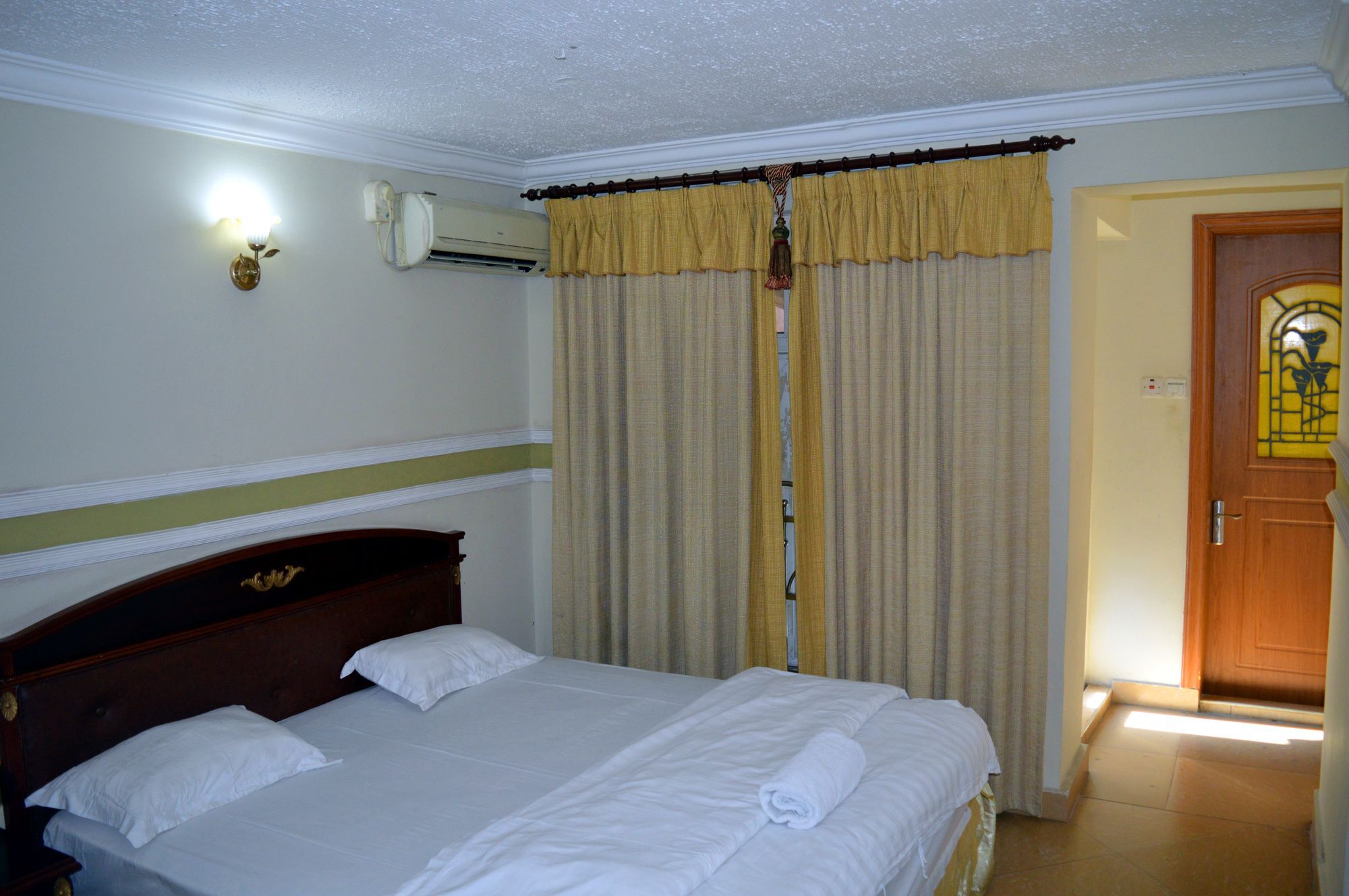 Abla Hotel Apartments Dar es Salaam Exterior foto